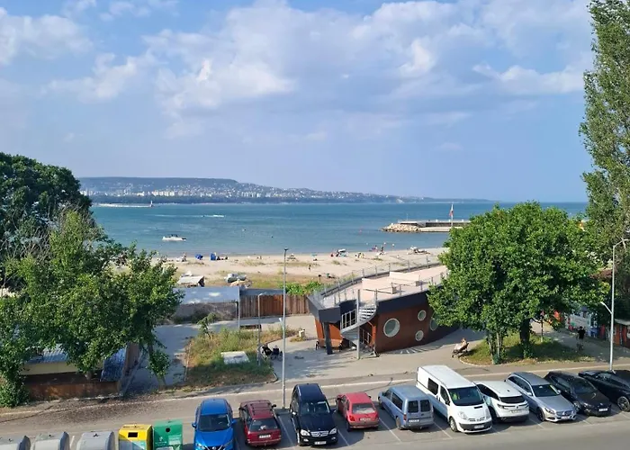 Violasuite In South Bay By Rv Varna