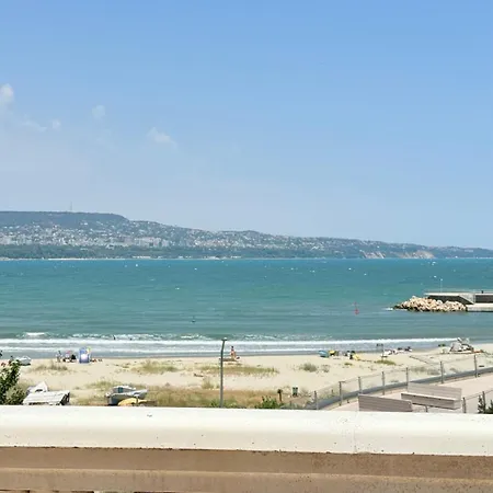 Violasuite In South Bay By Rv Apartament